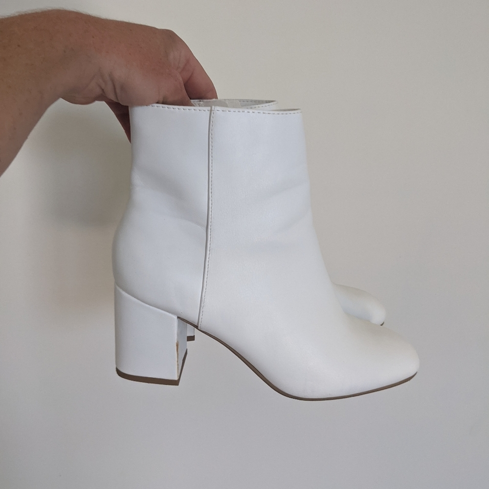 SHEIN White Boots